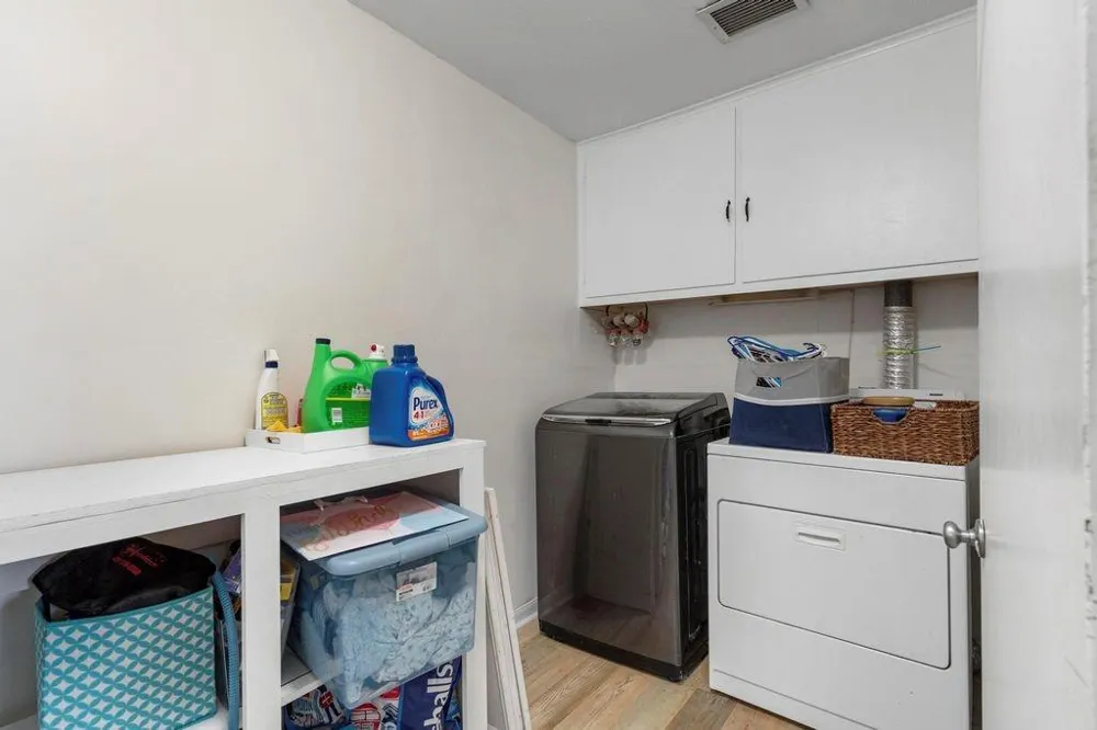 24511 Sunny Glen Dr Drive Houston, TX 77336