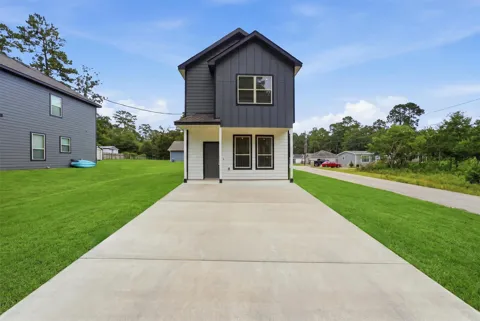 15608 Sycamore Drive