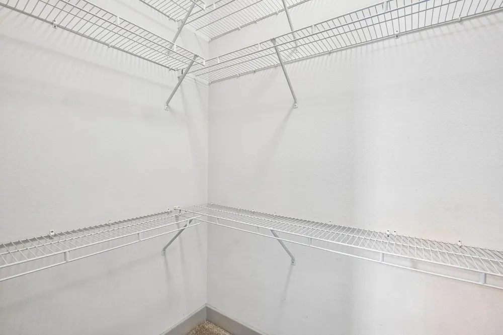 1901 Post Oak Boulevard #2607 Houston, TX 77056