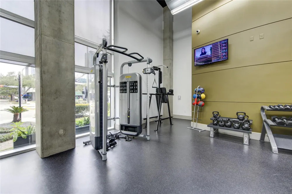 1901 Post Oak Boulevard #2607 Houston, TX 77056