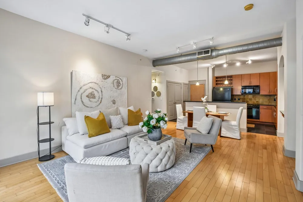 1901 Post Oak Boulevard #2607 Houston, TX 77056