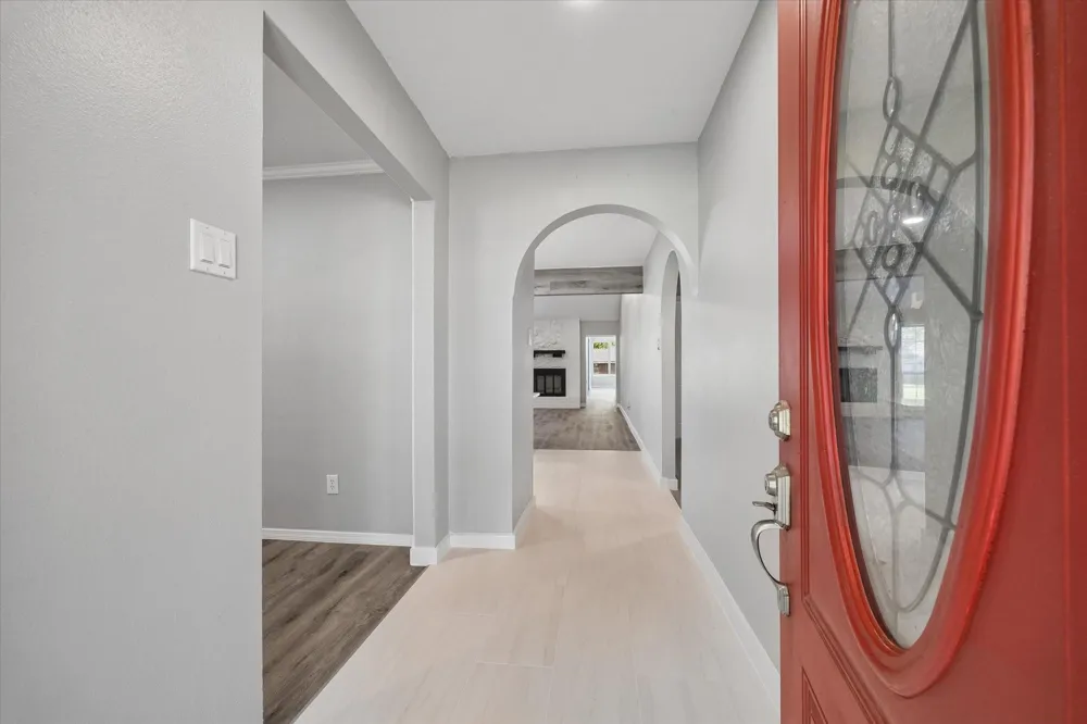 608 Tanglewood Drive Friendswood, TX 77546