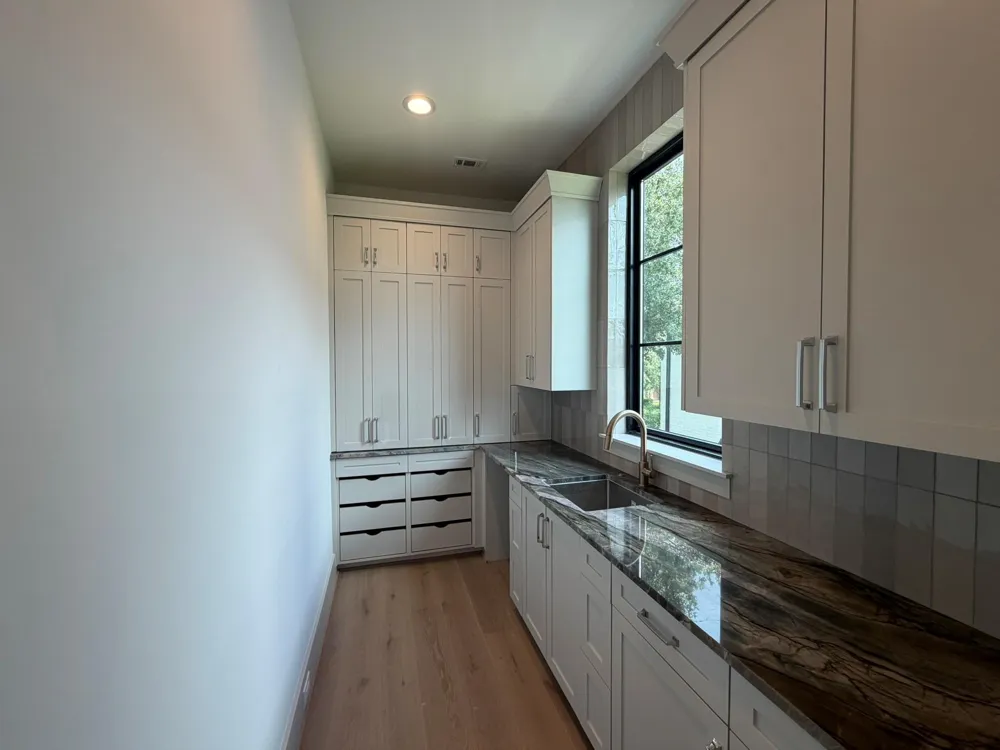 4927 Heatherglen Drive Houston, TX 77096
