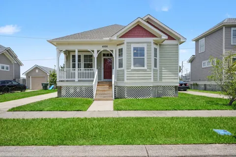 4506 Live Oak Circle