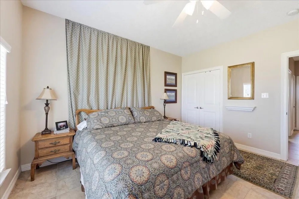 207 Heartfield Lane Anahuac, TX 77514