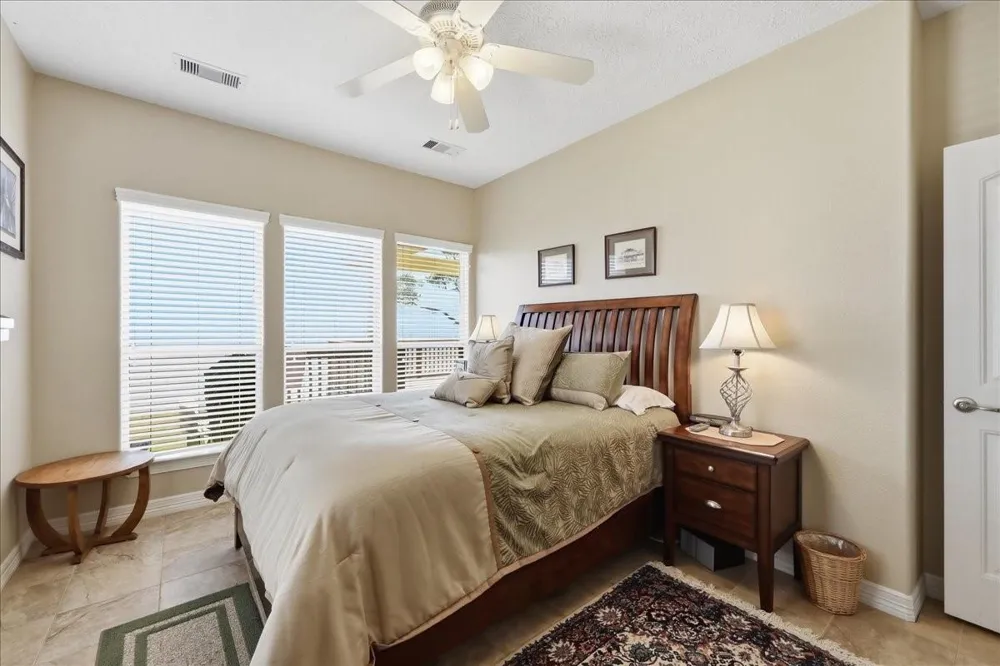 207 Heartfield Lane Anahuac, TX 77514