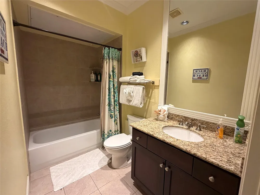 7000 Seawall Blvd #414 Galveston, TX 77551