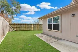 1835 Oak Ridge Drive Kemah, TX 77565