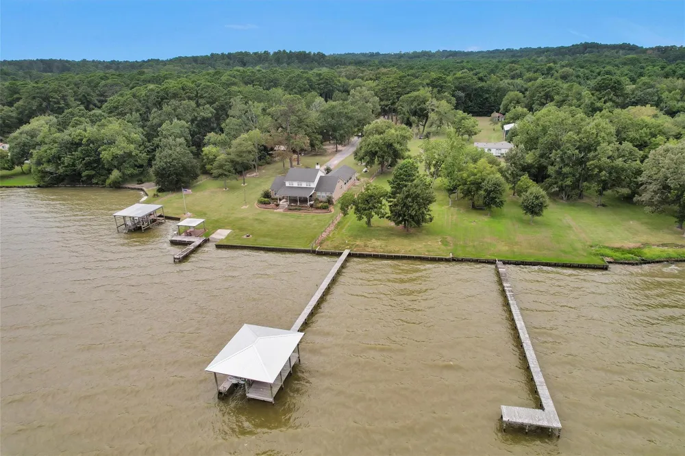 270 Johnson Road Coldspring, TX 77331