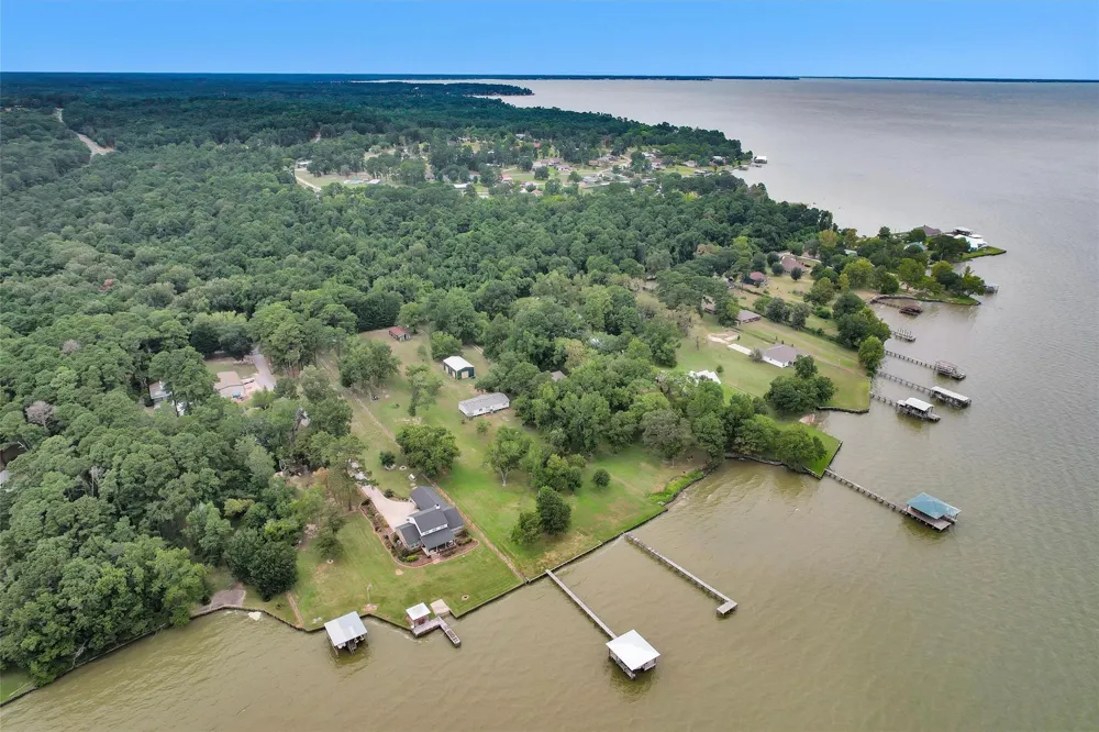 270 Johnson Road Coldspring, TX 77331