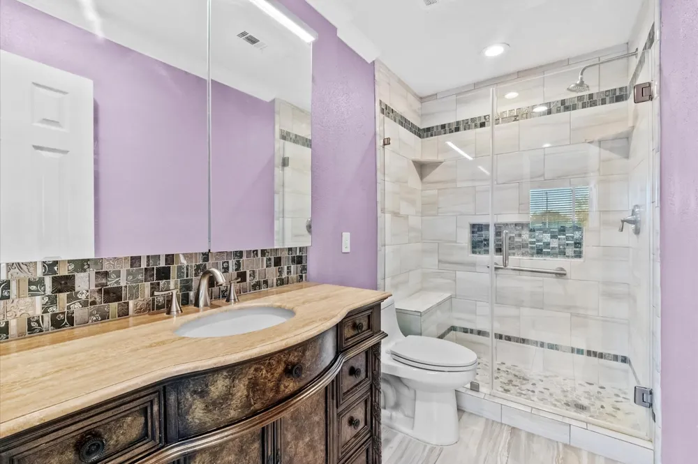 1025 Willow Oaks Circle Pasadena, TX 77506