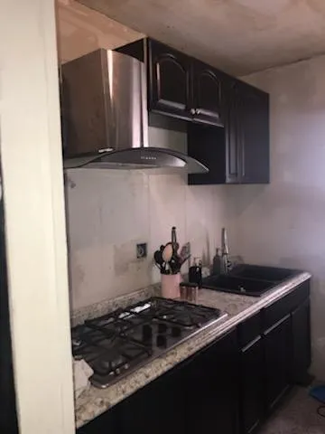 15516 Stansbury Avenue Detroit, MI 48227