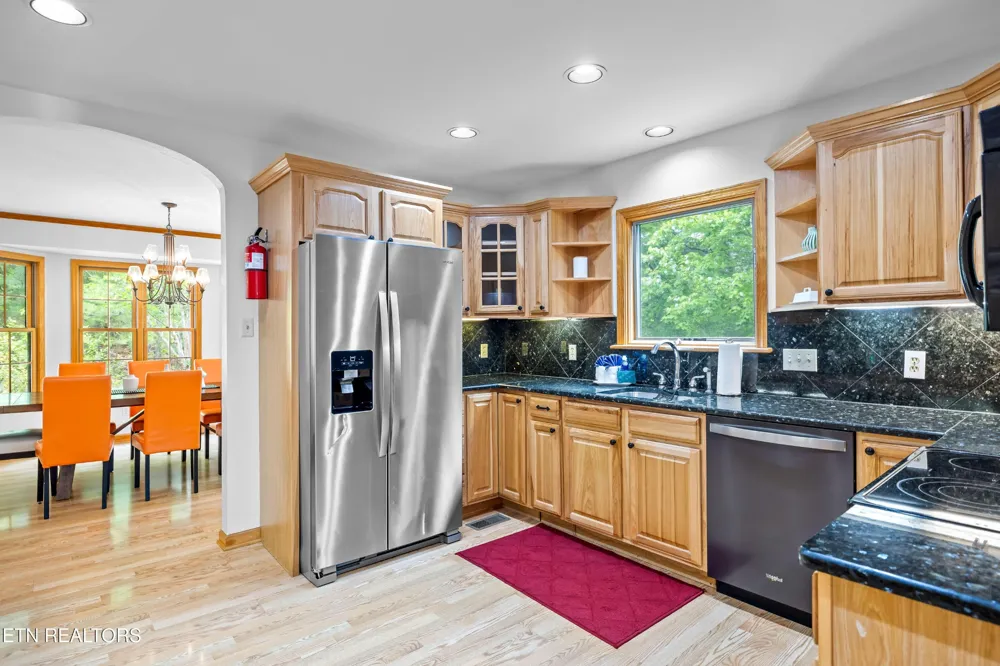 229 Cobblestone Way Townsend, TN 37882