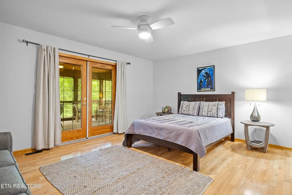 229 Cobblestone Way Townsend, TN 37882