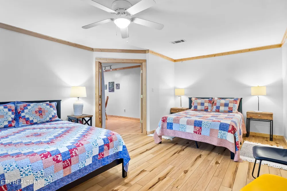 229 Cobblestone Way Townsend, TN 37882
