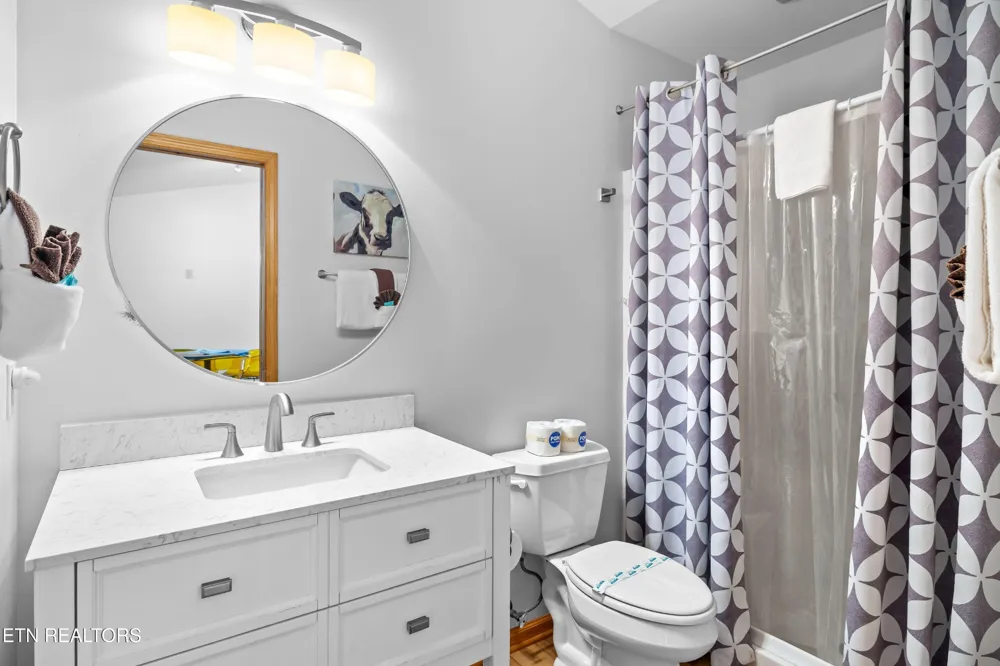 229 Cobblestone Way Townsend, TN 37882