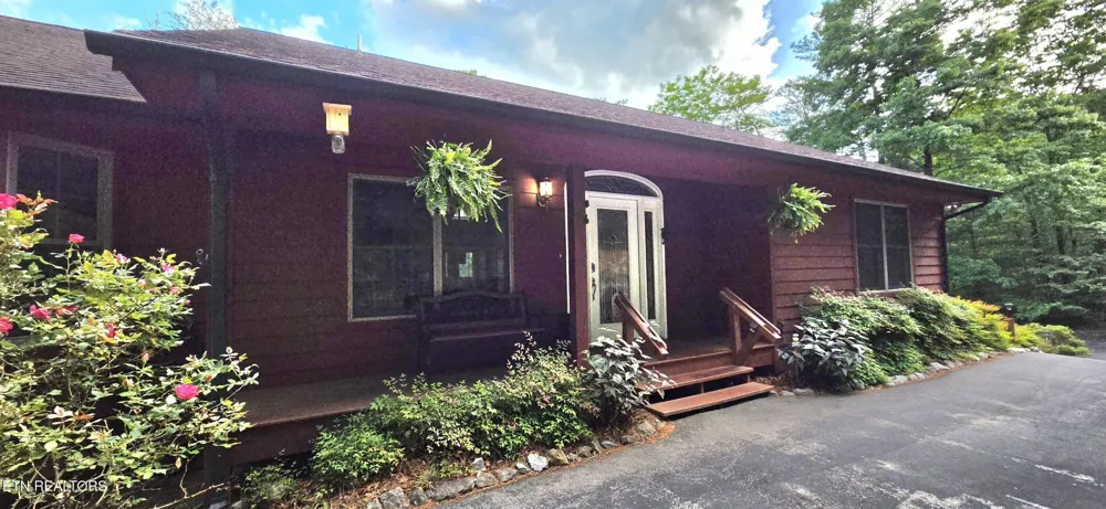 229 Cobblestone Way Townsend, TN 37882