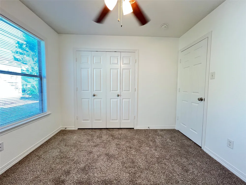 403 W Oak Street Decatur, TX 76234
