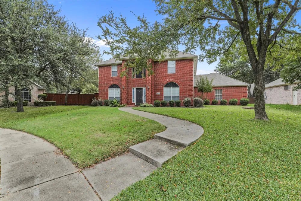 2810 Glenwick Court Richardson, TX 75082