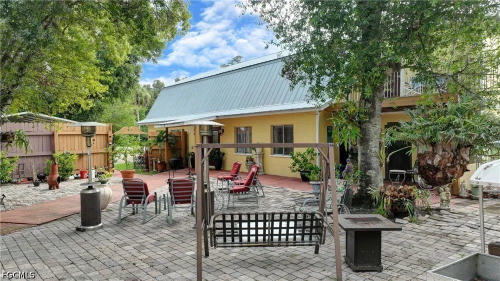Riverbend Drive Labelle, FL 33935