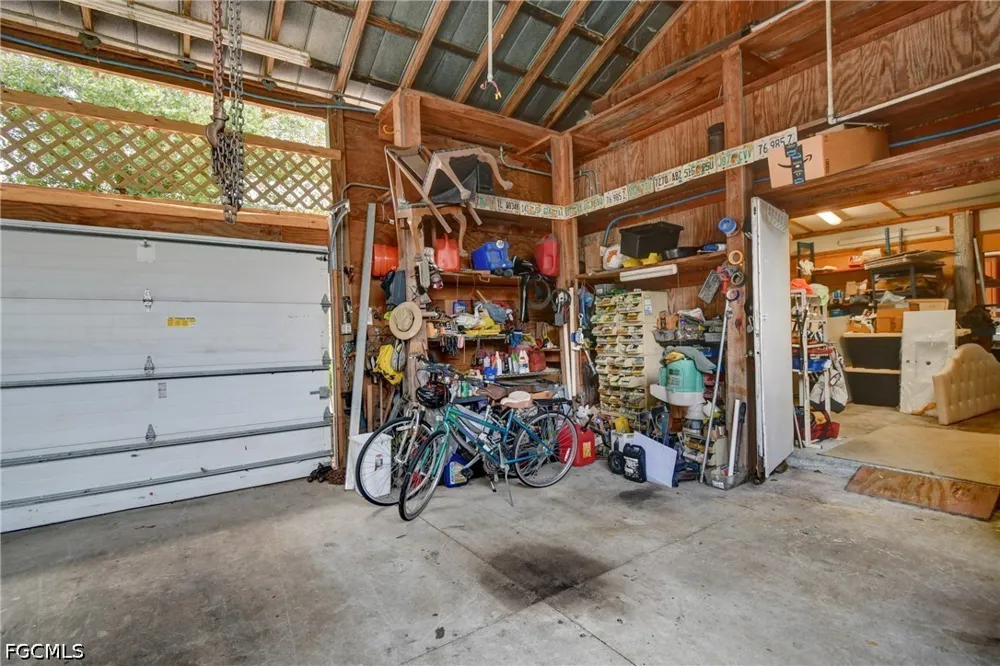 Riverbend Drive Labelle, FL 33935