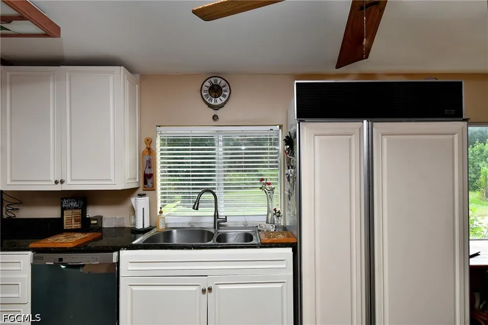 Riverbend Drive Labelle, FL 33935
