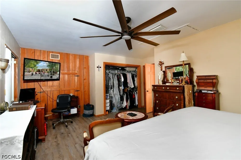 Riverbend Drive Labelle, FL 33935