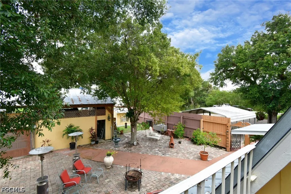 Riverbend Drive Labelle, FL 33935
