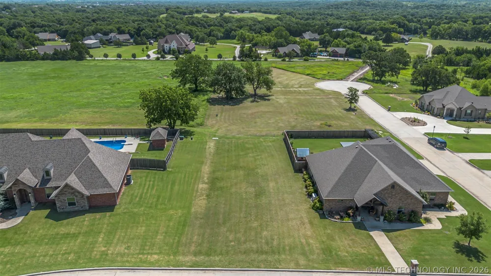 10 Birds Eye Sulphur, OK 73086
