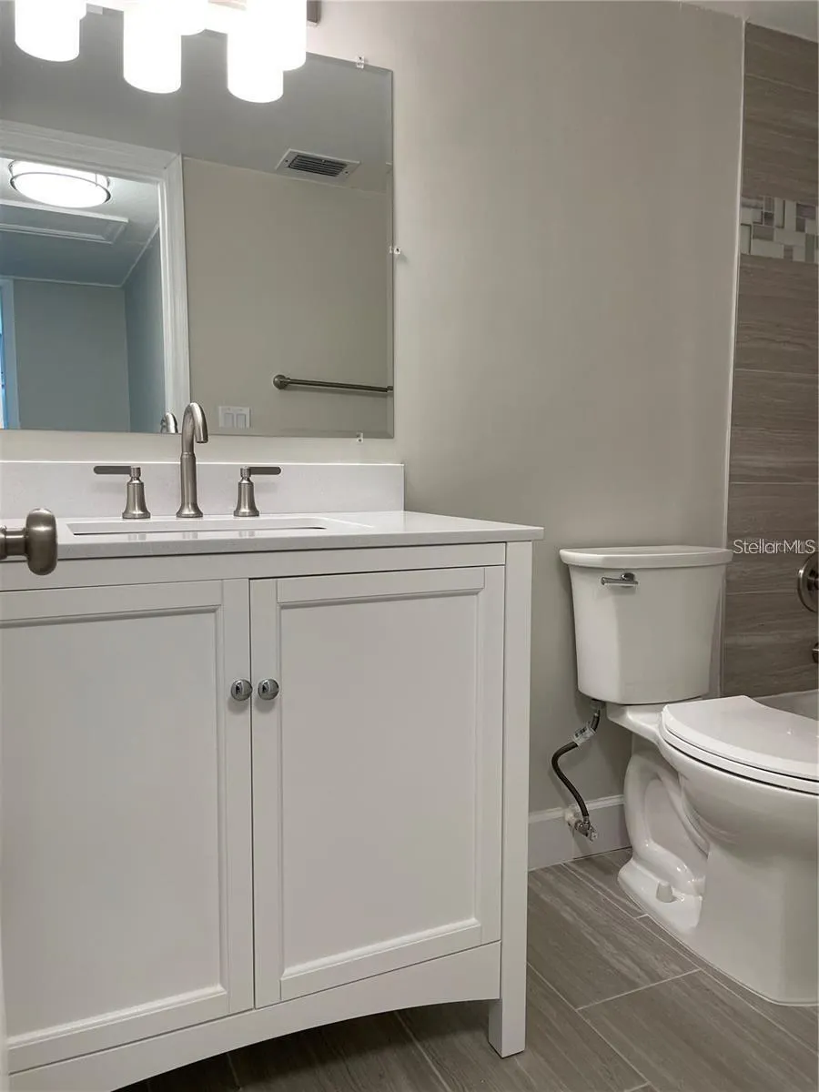 586 ORANGE DRIVE #118 Altamonte Springs, FL 32701