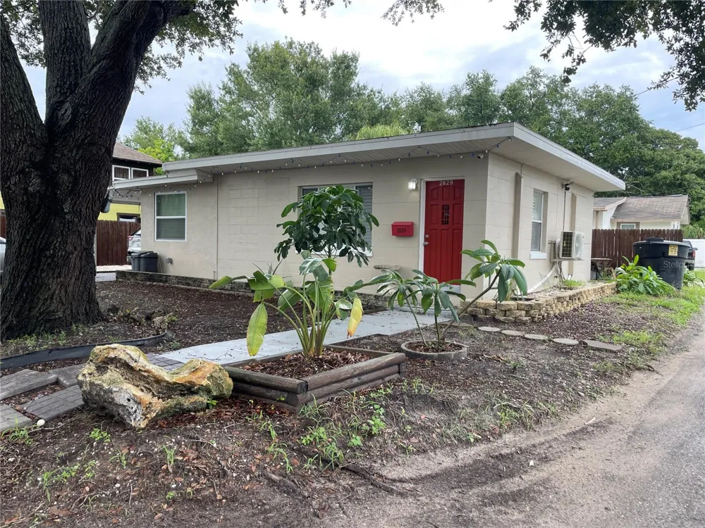 2829 21ST STREET St Petersburg, FL 33713