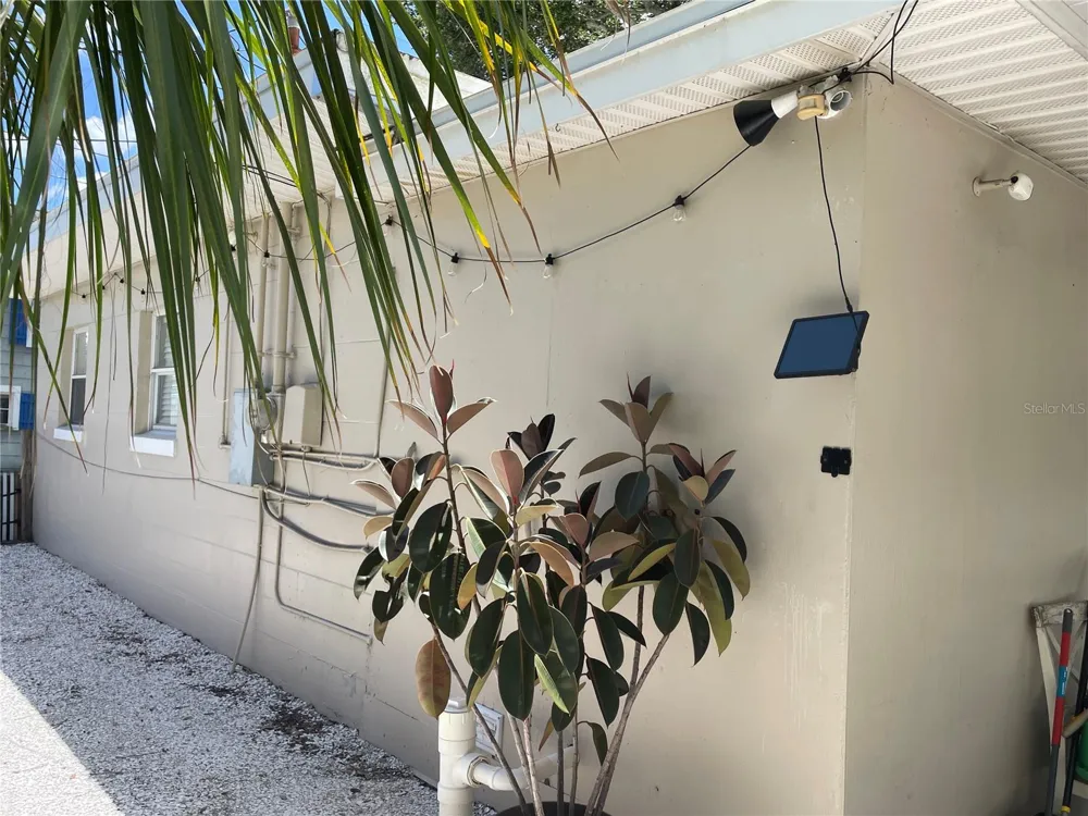 2829 21ST STREET St Petersburg, FL 33713