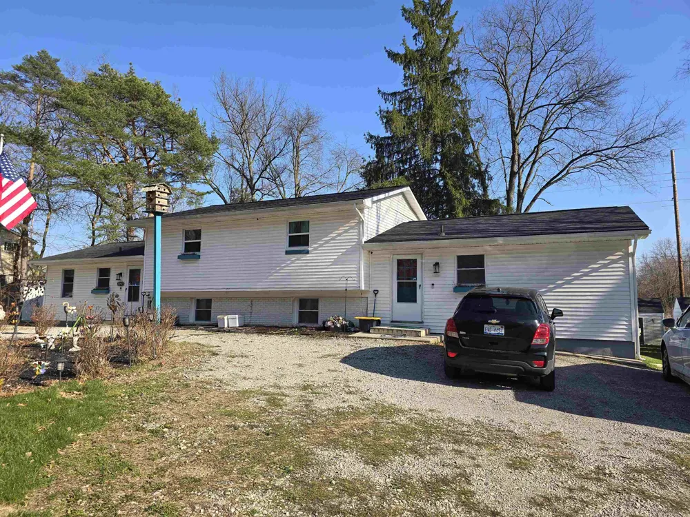 12573 Spruce Lane Perry Township, MI 48872