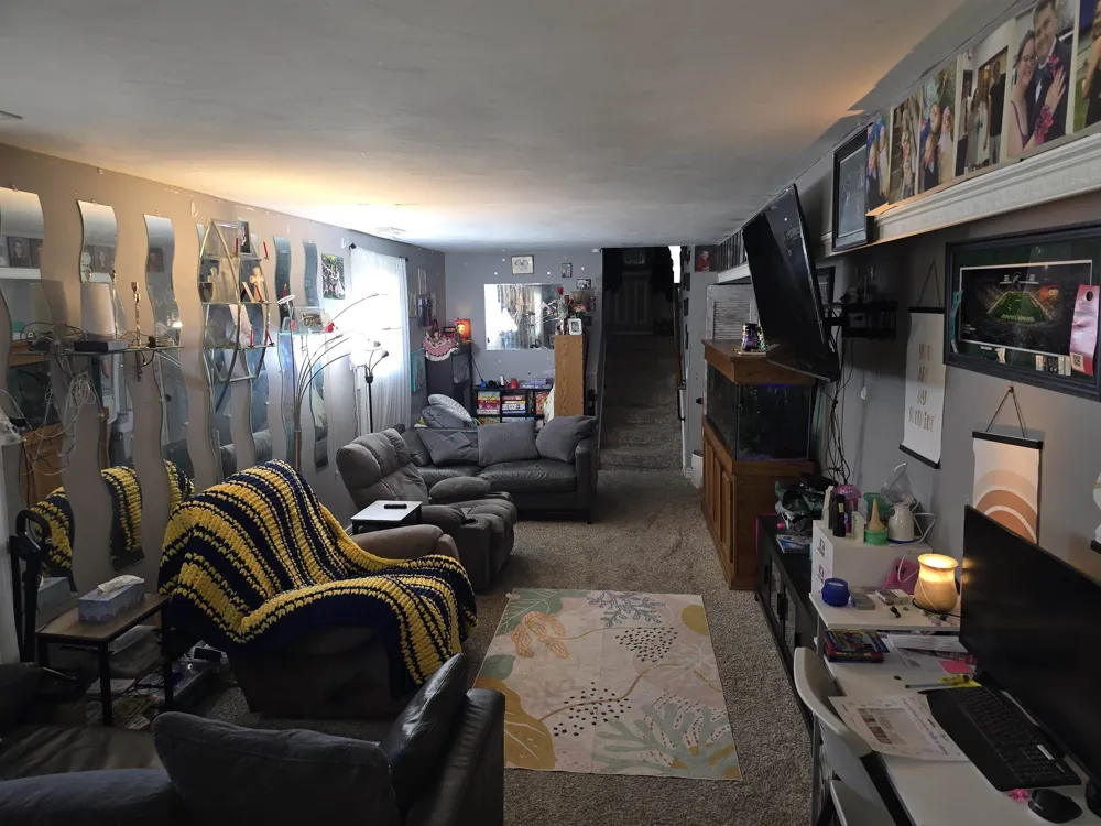 12573 Spruce Lane Perry Township, MI 48872