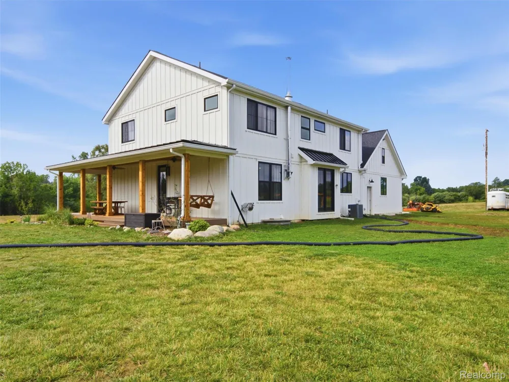 7241 Lyons Road Goodland Township, MI 48444