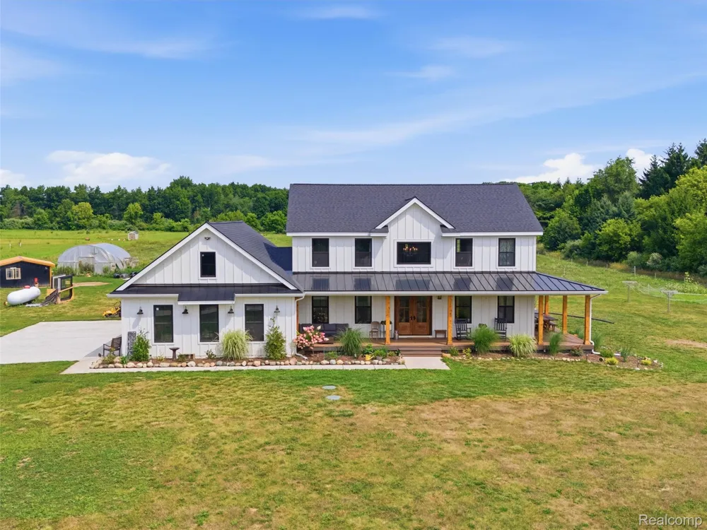 7241 Lyons Road Goodland Township, MI 48444