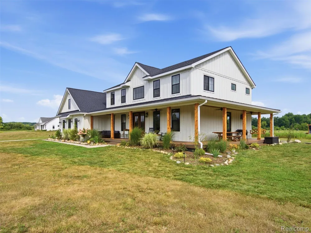 7241 Lyons Road Goodland Township, MI 48444