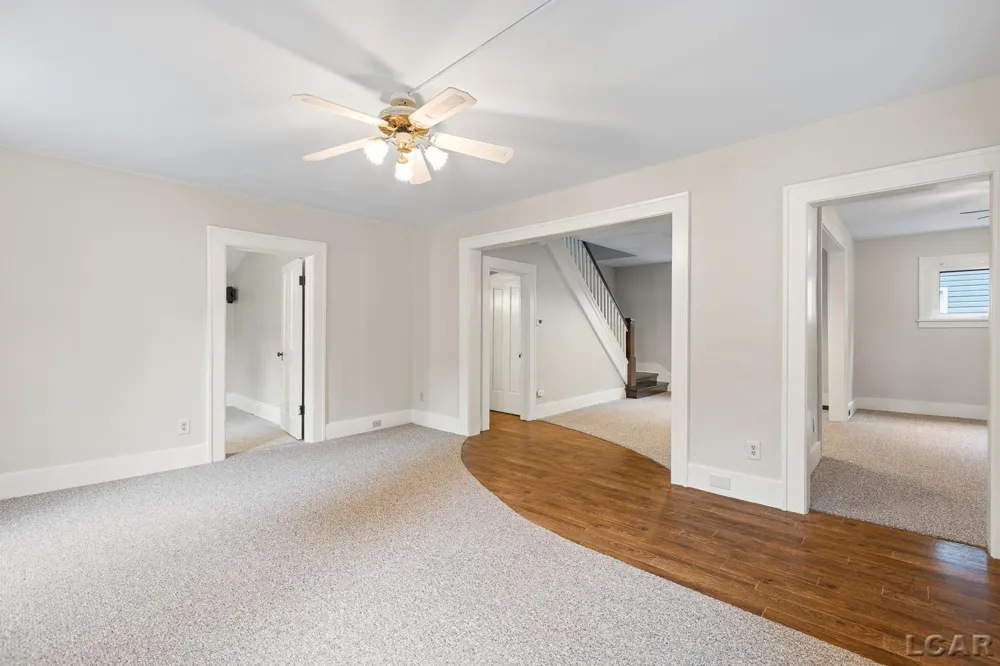 614 Toledo Street Adrian City, MI 49221