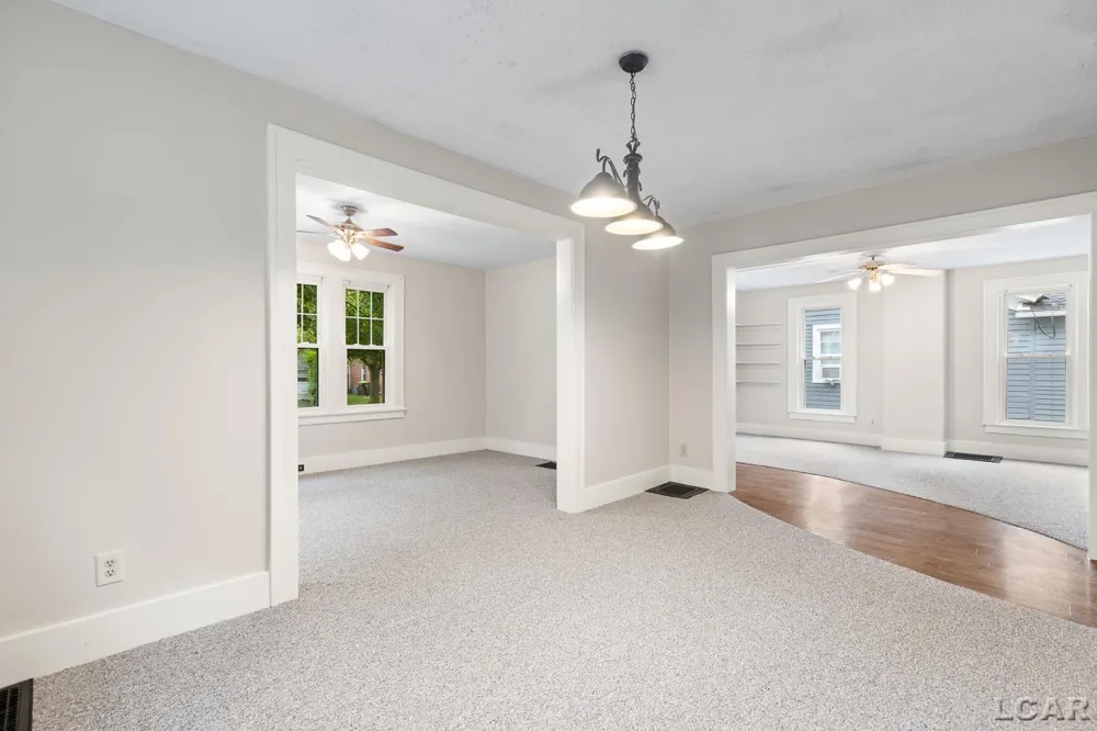 614 Toledo Street Adrian City, MI 49221
