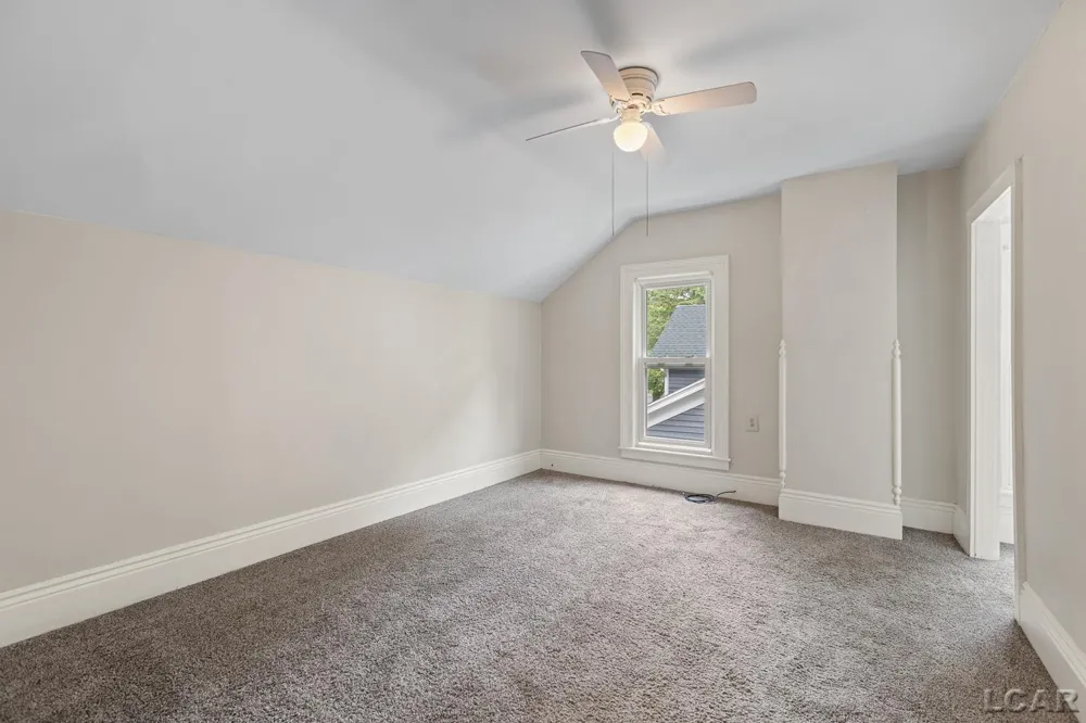 614 Toledo Street Adrian City, MI 49221