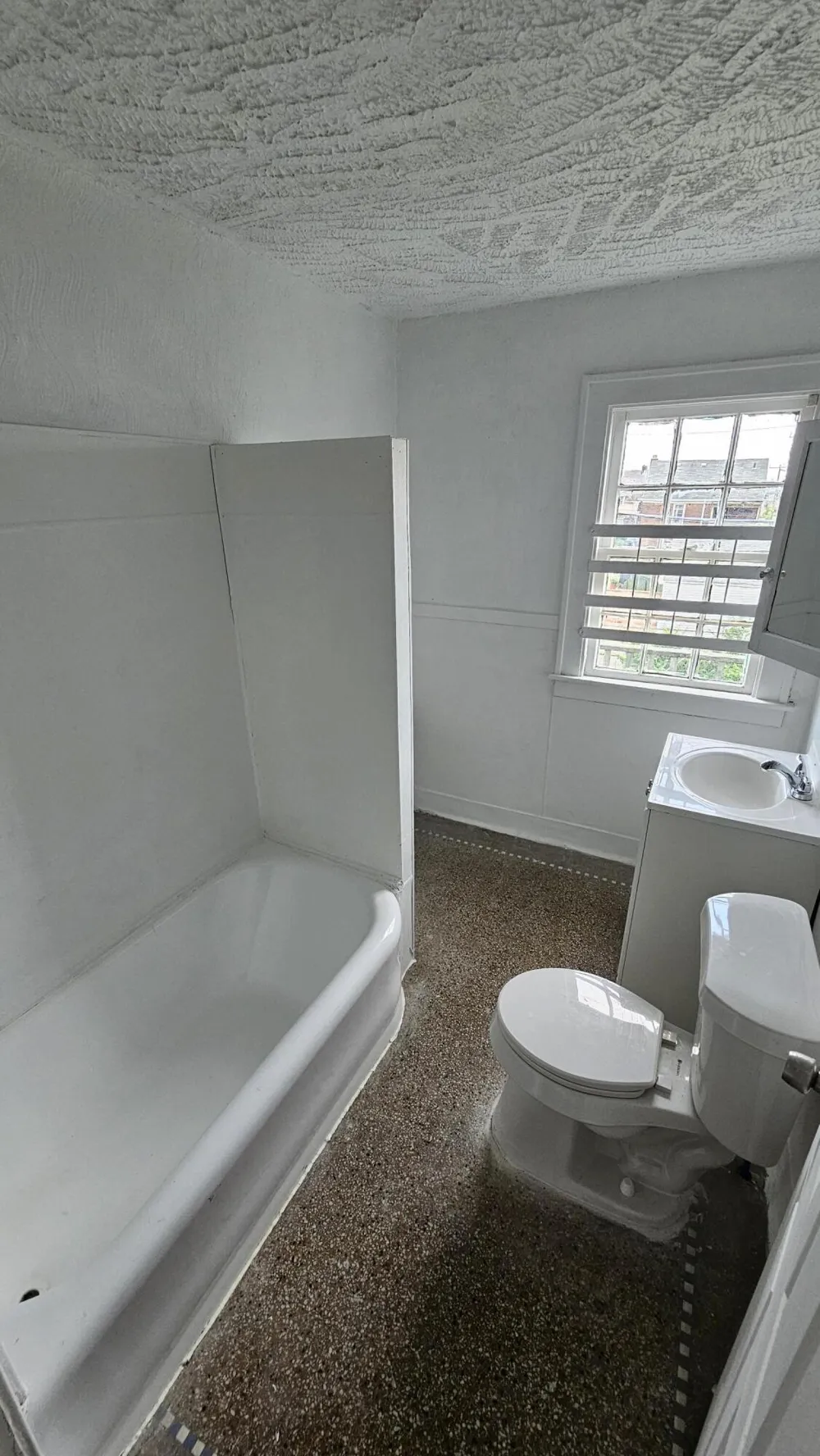 345 W Nevada Street Highland Park City, MI 48203
