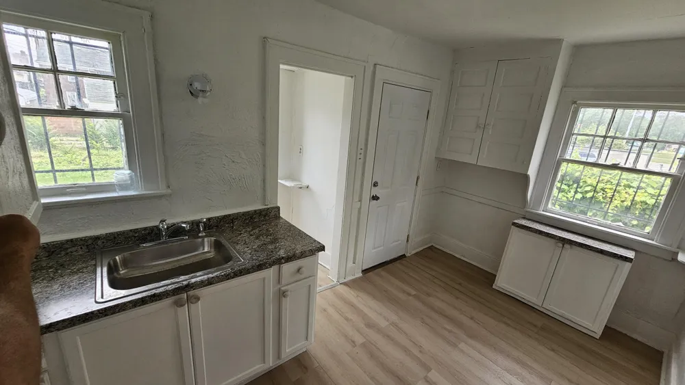345 W Nevada Street Highland Park City, MI 48203