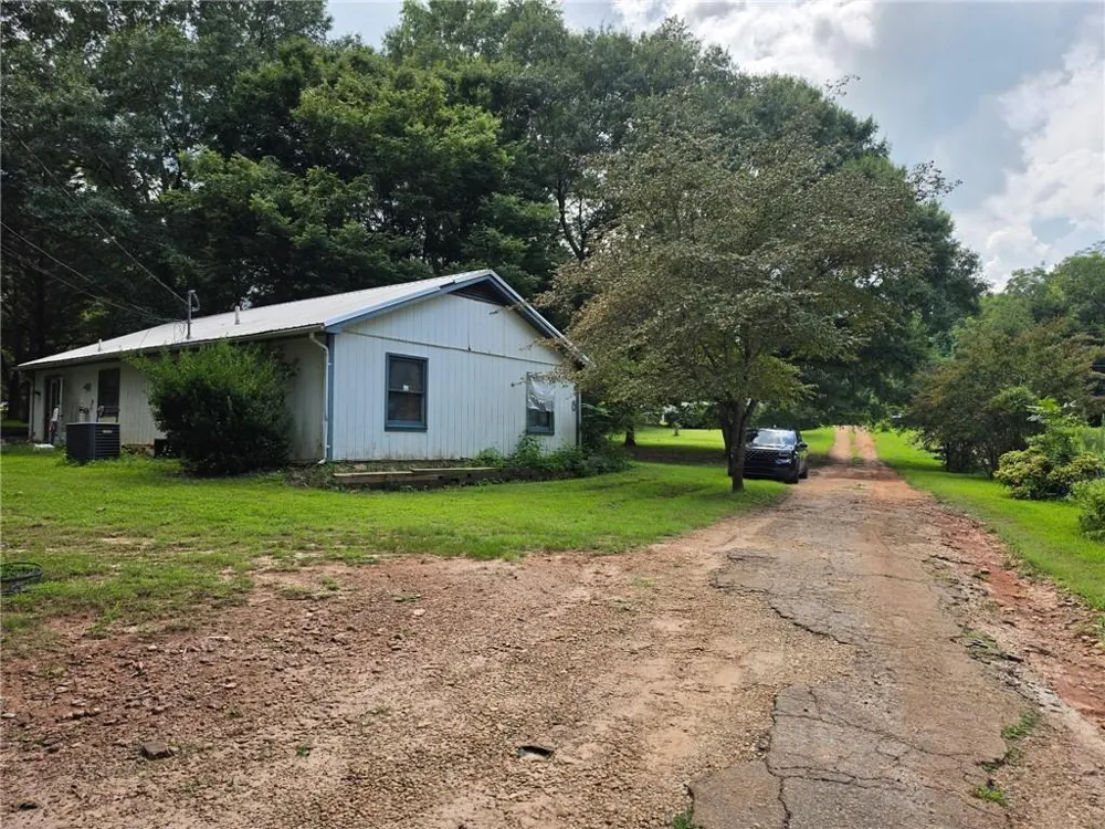 344 Mitchell Road Maysville, GA 30558