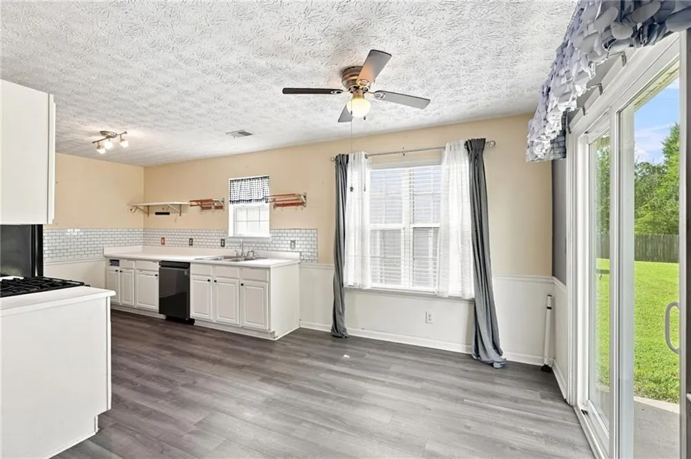 1648 Graystone Drive Hampton, GA 30228