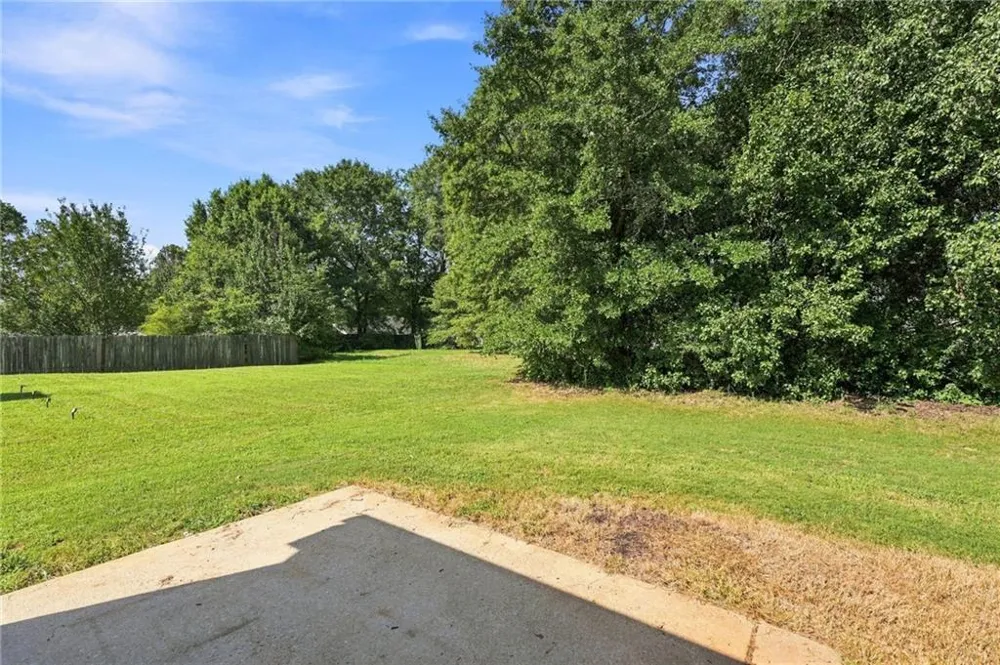 1648 Graystone Drive Hampton, GA 30228