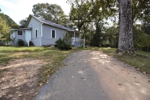 2191 Palm Street