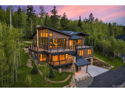 1325 Golden Eagle Road