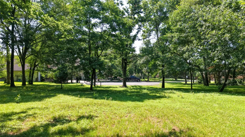102 Enchanted Isles Circle Mabank, TX 75156
