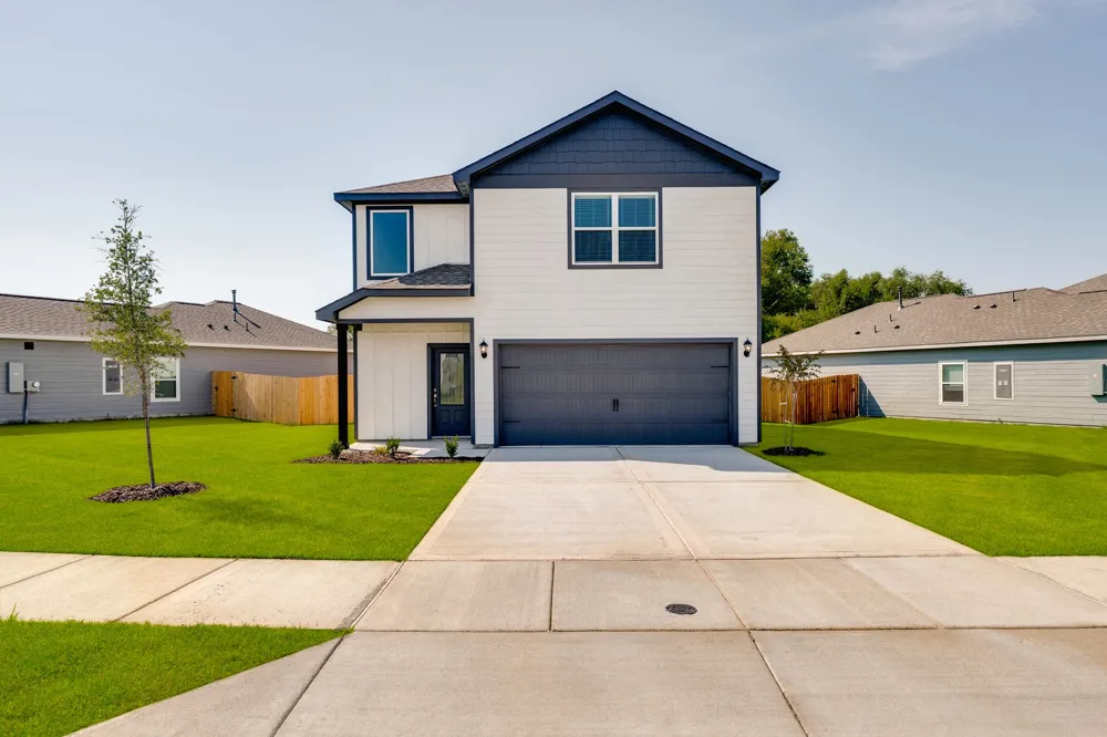 8433 White Wolf Trail Ponder, TX 76259