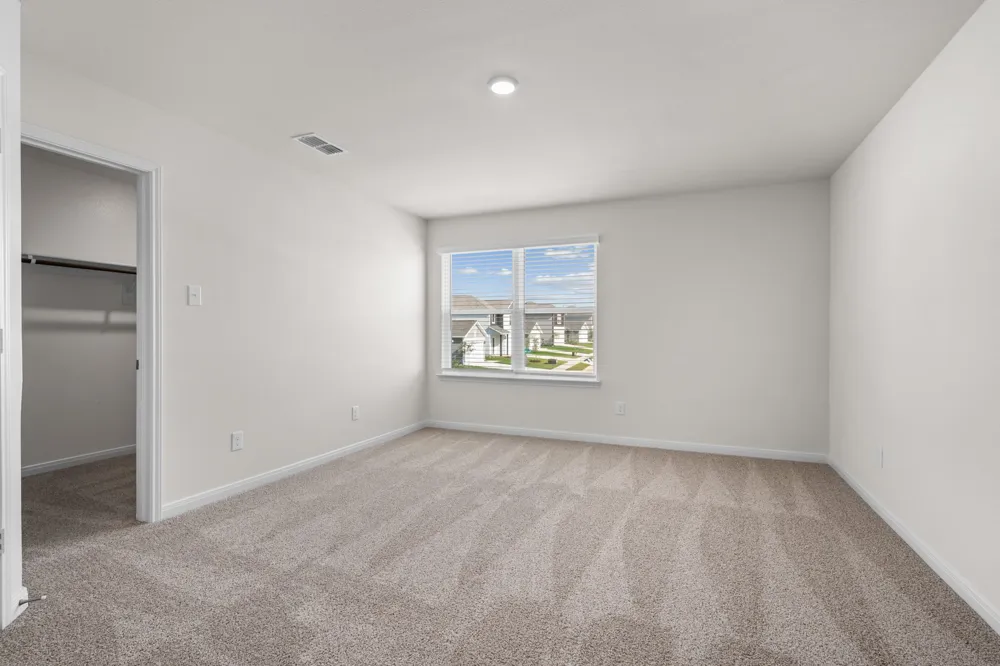 8433 White Wolf Trail Ponder, TX 76259